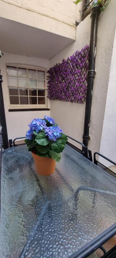 Diamond Harbour - Whole Huge Apartment - Wifi - Beach - Ramsgate Town מראה חיצוני תמונה